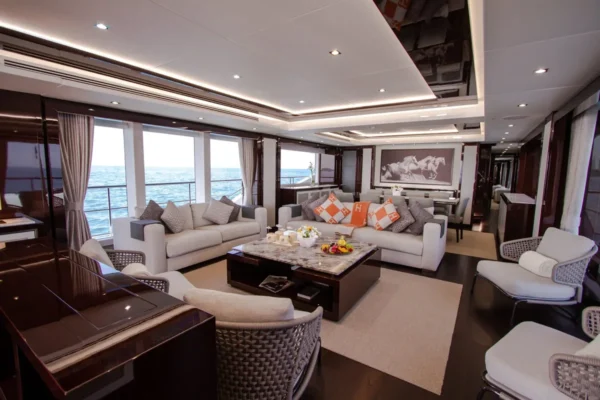 Sunseeker 116ft Yacht Sitting Area