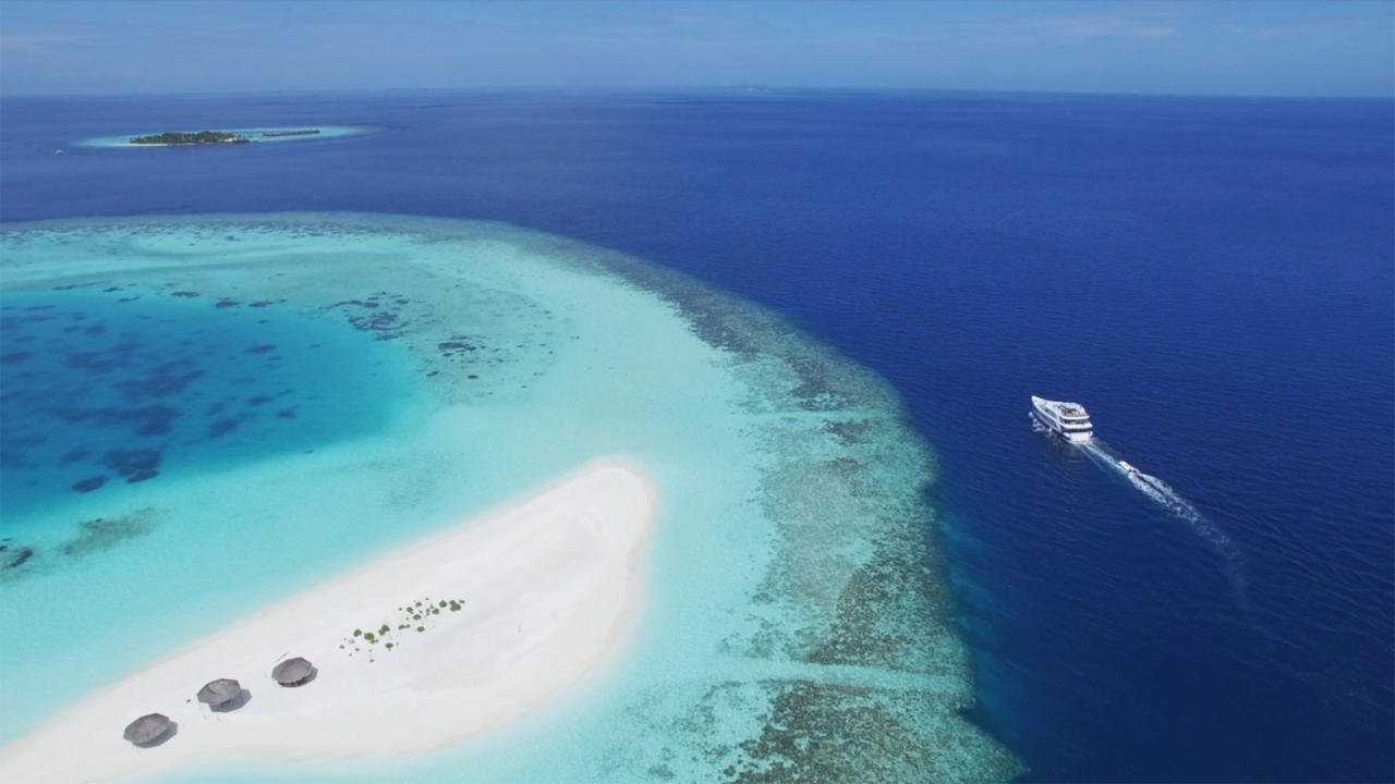 Maldives yacht