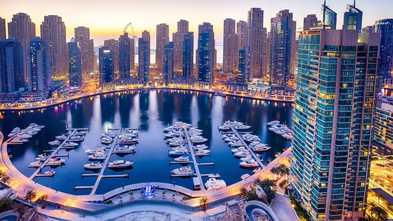 Rental Yacht in Dubai Marina