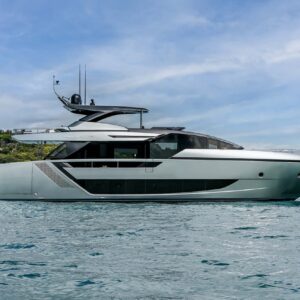 Luxury yacht booking dubai